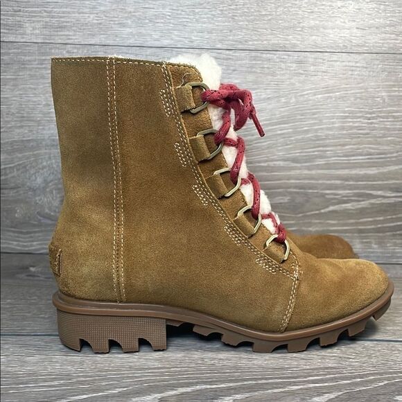 Sorel Phoenix Short Lace Waterproof Tan Suede Women’s Sz 6.5 Shearling Boots - Picture 1 of 11